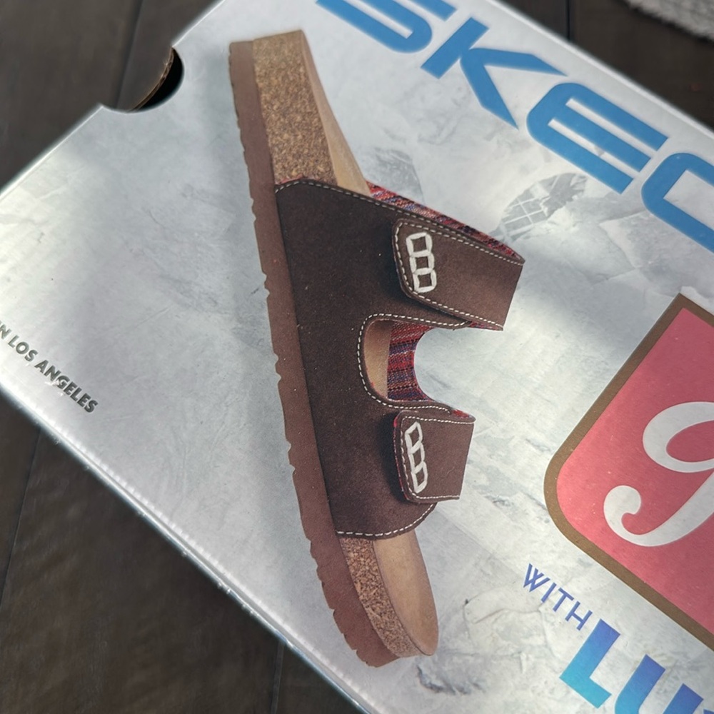 New with tags. Women’s Sketchers